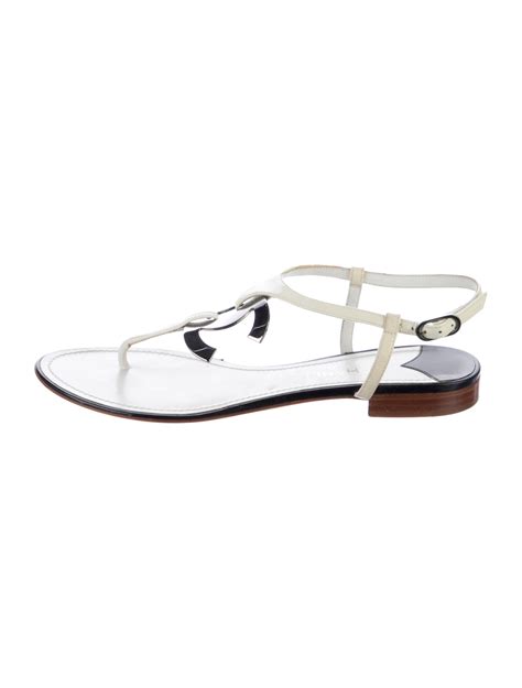 woman wearing chanel patent leather interlocking cc sandals|Interlocking CC Logo Patent Leather Sandals .